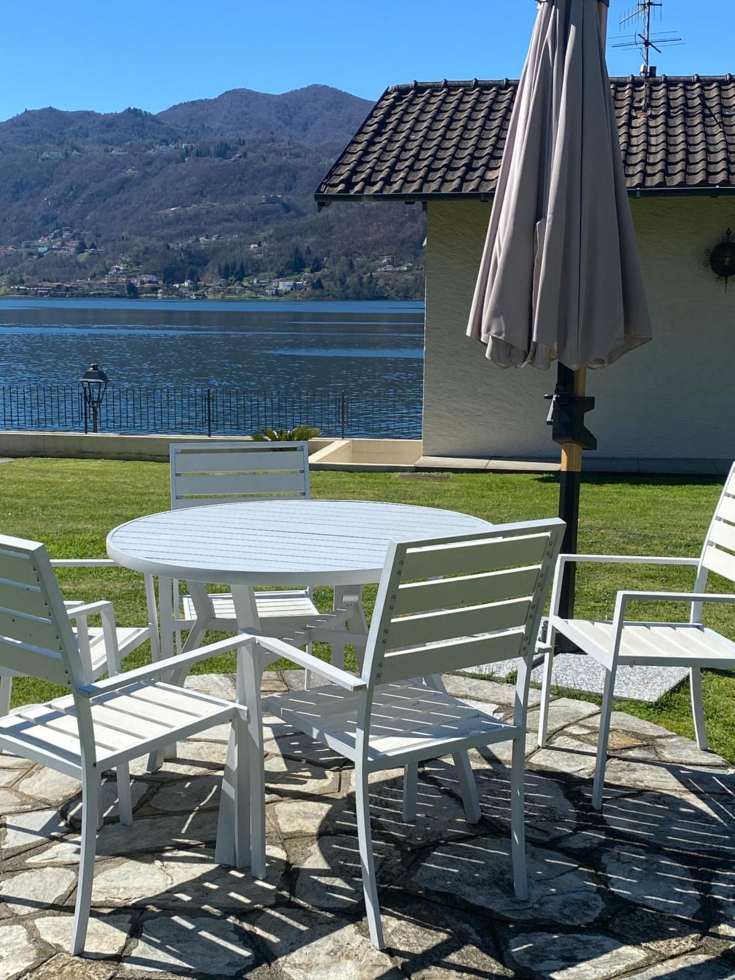 La Playa Cottage Con Spiaggia Privata Pettenasco Luaran gambar